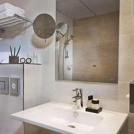 Alize Grenelle Tour Eiffel Paris