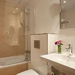 Отель Alize Grenelle Tour Eiffel 3*