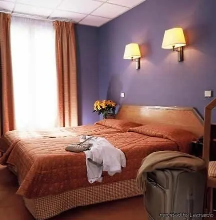 アリゼ グルネール トゥール エッフェル 3*