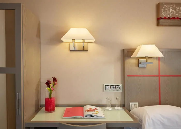 Hotel Alize Grenelle Tour Eiffel Paris