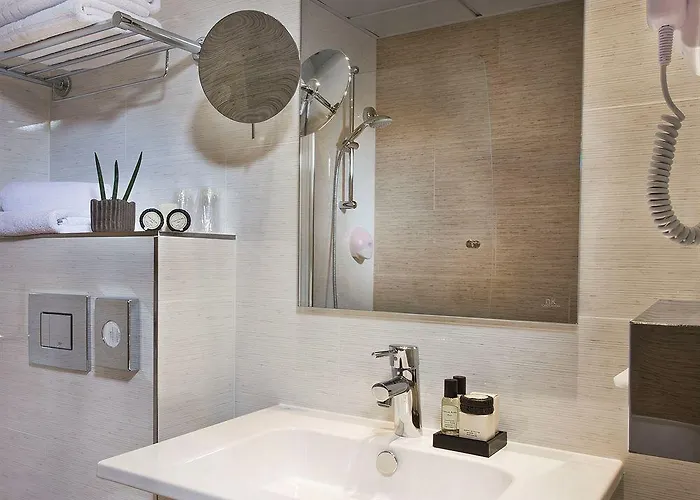 Alizé Grenelle Tour Eiffel Paris